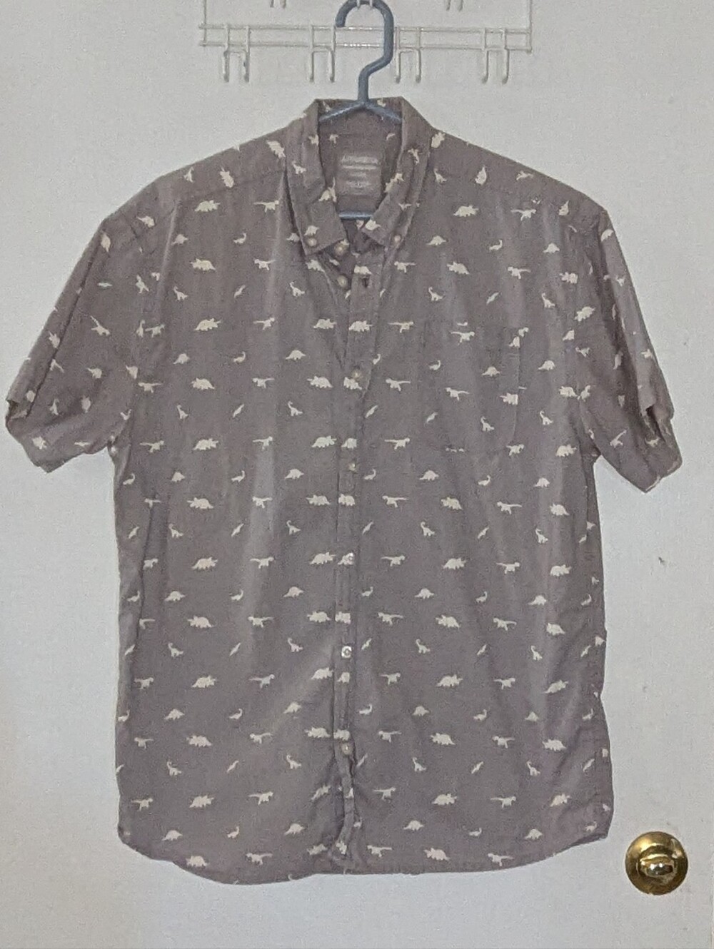 Alpha Beta Gray Dinosaur All-Over Print Short Sleeve Button Down Shirt Size L